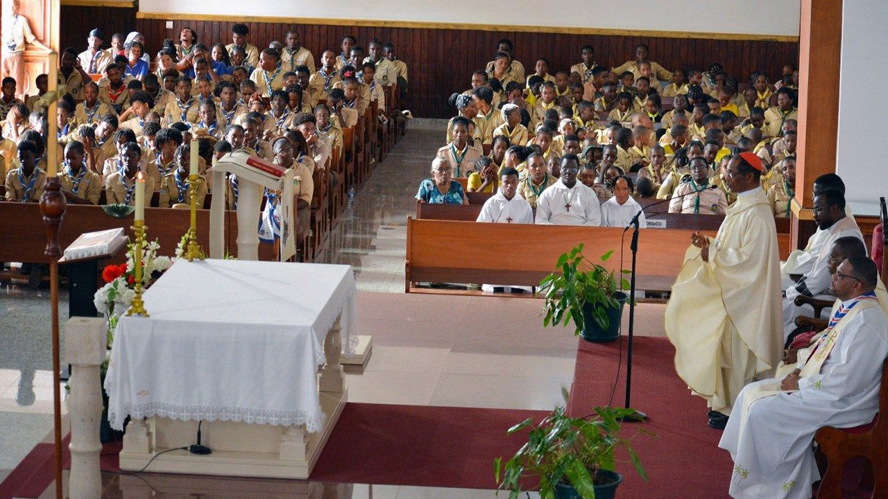 Cabo Verde - 600 escuteiros reunidos no III Campo Nacional