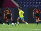 Com 10, Brasil segura a Colômbia e avança em 1º na Copa América