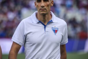 Fortaleza demite técnico Juan Pablo Vojvoda após 4 temporadas