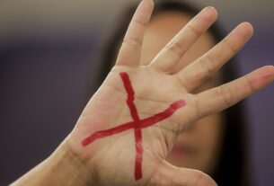 Mortes intencionais caem 5,4% no país em 2024; feminicídios sobem 19%