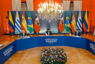 No Chile, Lula defende democracia e redução das desigualdades