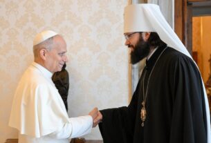 O Papa encontrou-se com o metropolita Antonij