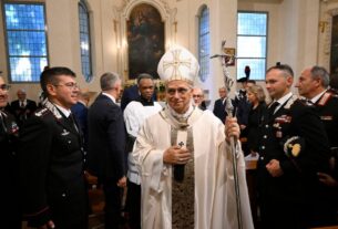 Papa celebra missa a policiais que trabalham na região de Castel Gandolfo
