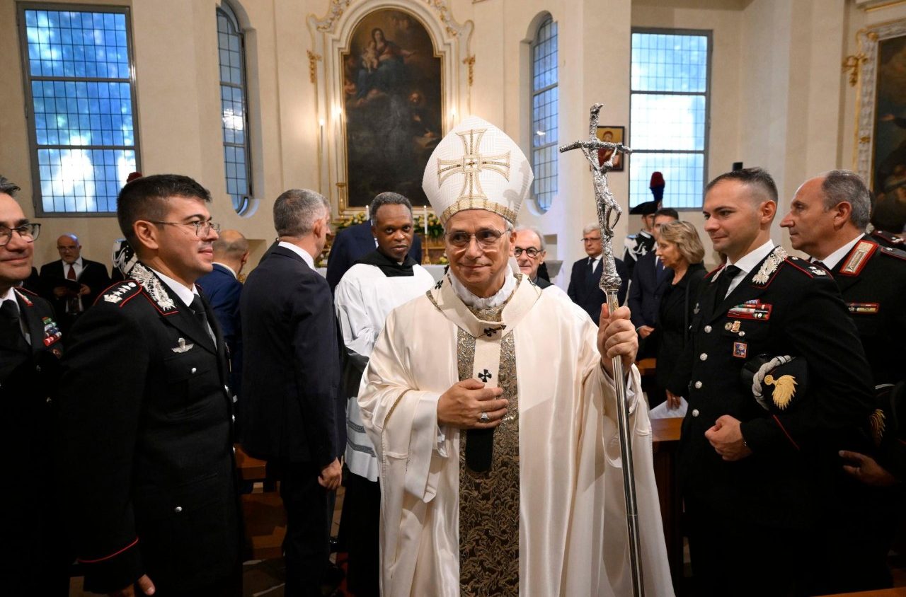 Papa celebra missa a policiais que trabalham na região de Castel Gandolfo