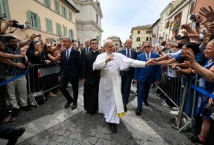 Papa celebra missa em Albano no domingo, com transmissão ao vivo em português