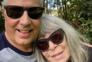 Roberto de Carvalho compartilha a última foto com Rita Lee