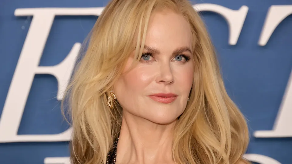 APÓS PEDIDO DE RESIDÊNCIA DE NICOLE KIDMAN, PORTUGUESES PROTESTAM CONTRA 'MILIONÁRIOS MUNDIAS'