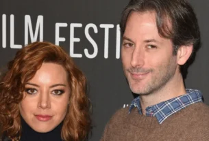 Aubrey Plaza Desabafa Sobre Morte do Marido Em Podcast
