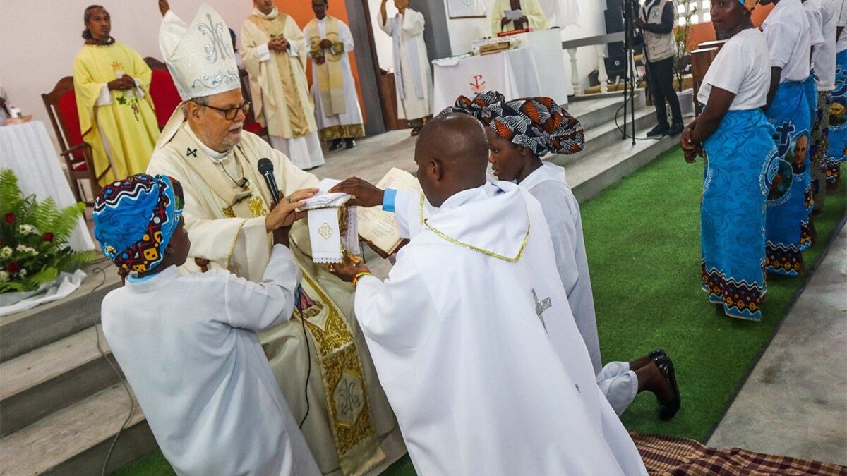 Beira acolhe com alegria a ordenação do 2° sacerdote verbita moçambicano