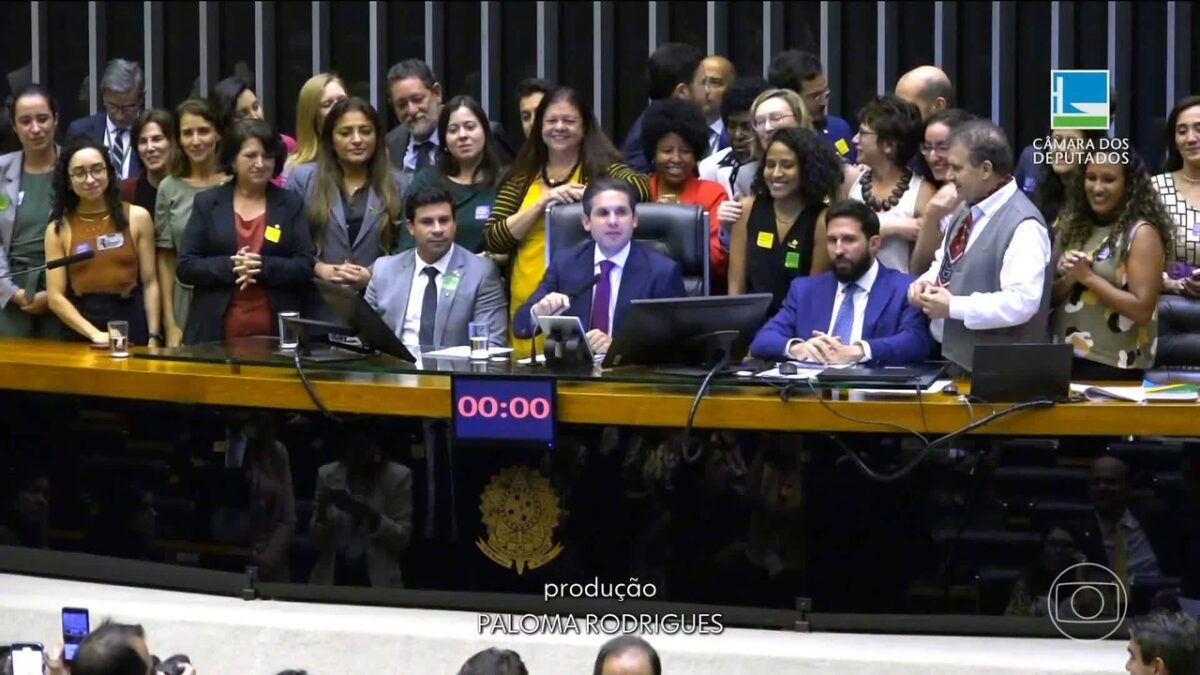 Com apoios e críticas, Planalto conclui reuniões com setores sobre projetos de regulamentação das redes sociais
