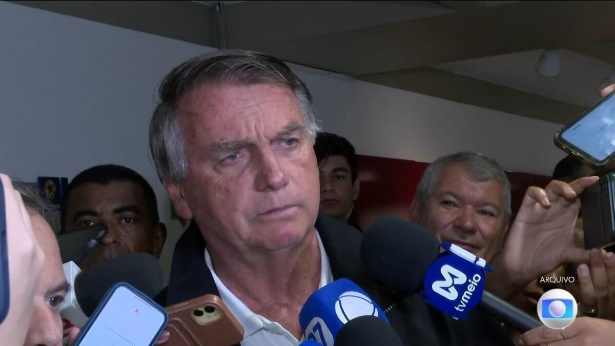 Com fim do prazo para defesas, julgamento de Bolsonaro deve ficar para setembro