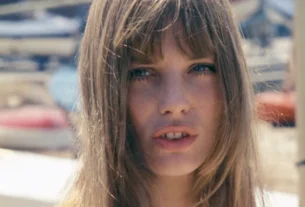 Como Mulheres Famosas Mais Belas dos Anos 1970