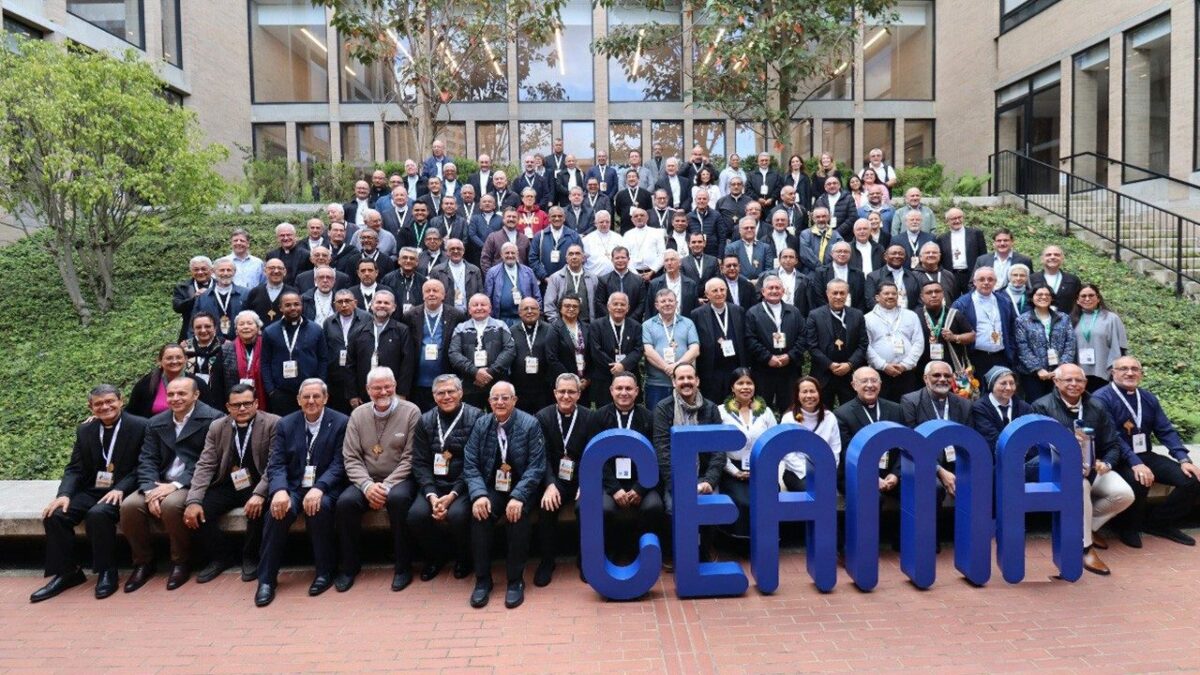 Conclui-se em Bogotá o encontro da CEAMA