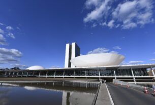Congresso barrou 253 processos contra políticos de 1988 a 2001