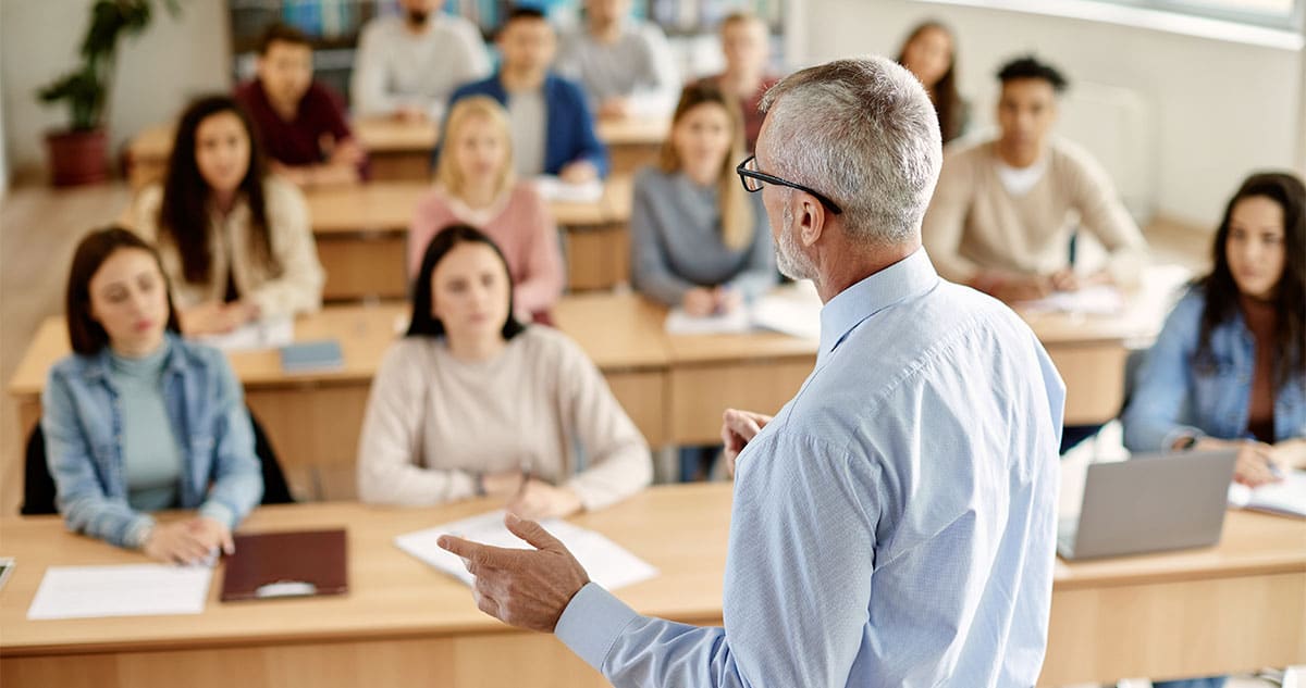 Construindo o caráter com a pirâmide de sucesso de Wooden