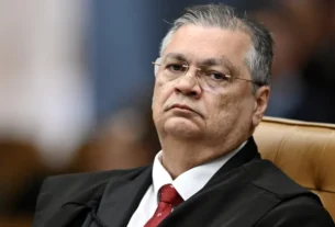 Dino garante pagamento de auxílio para vítimas do vírus Zika