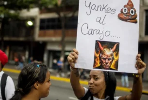 EUA tentam "mudança de regime" na Venezuela de forma "terrorista"