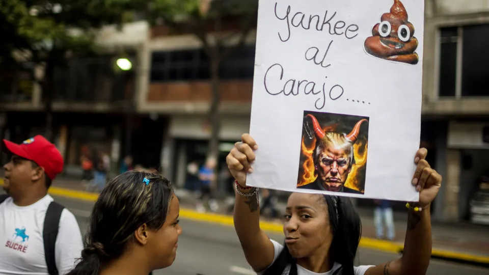 EUA tentam "mudança de regime" na Venezuela de forma "terrorista"