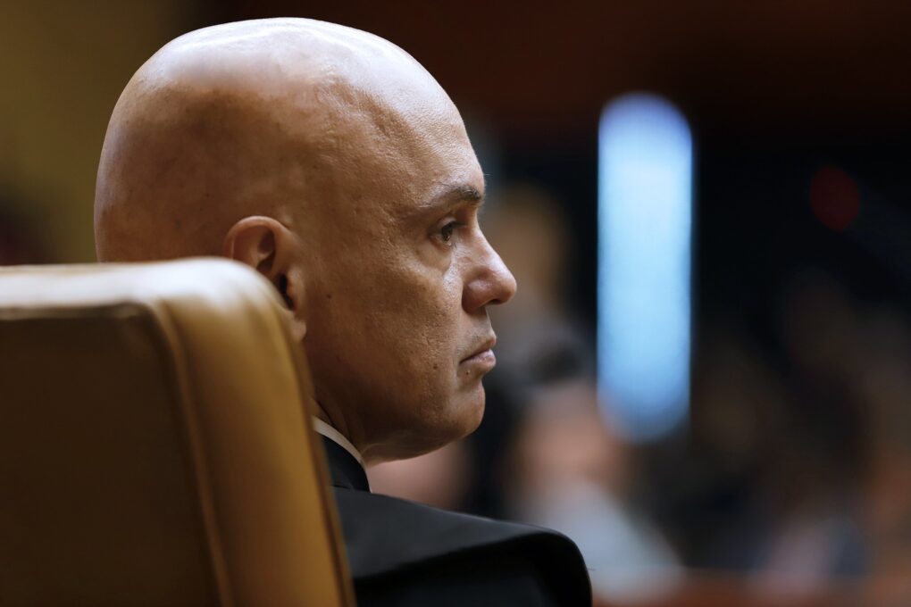 Em julho, secretário de Trump anunciou cancelamento de vistos de Alexandre de Moraes e outros ministros do STF; relembre