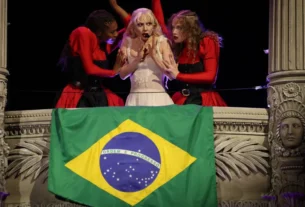 Estrelas que serviram mesas antes de brilhar na fama