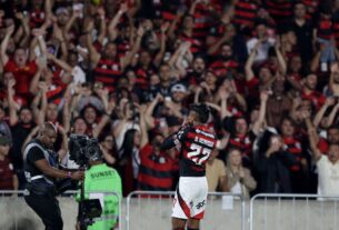 Fla vence e abre vantagem sobre Inter nas oitavas da Libertadores