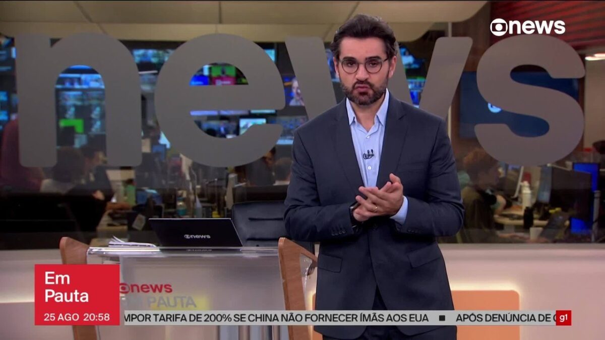 Governo brasileiro acompanha caso de trans brasileira presa nos EUA e cobra garantias de direitos