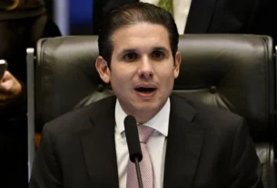 Hugo Motta anuncia comissão geral para discutir reforma administrativa na próxima semana