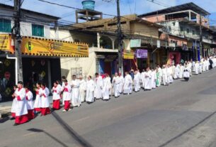 Jubileu dos Ministros Ordenados em Manaus: “servir às comunidades”