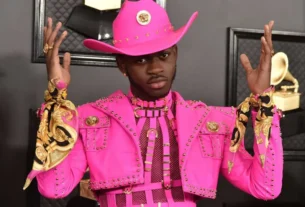 Lil Nas x Diz Que Vai Ficar bem Após Andar Nu por Ruas de Los Angeles e Ser Preso
