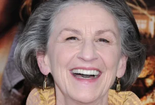 Lorna Raver, Atriz de 'Arrete-Me Para O In inferno', Morre Aos 81 Anos