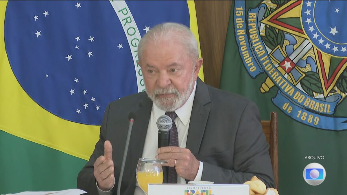 Lula diz que ajuda aos exportadores prejudicados por tarifaço será de R$ 30 bi