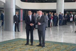 Lula recebe presidente do Equador em meio ao esforço para encontrar novos mercados para produtos brasileiros