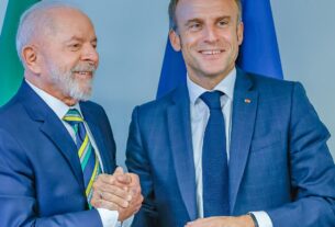 Lula repudia tarifaço dos EUA durante telefonema para Macron