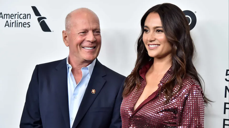 Mulher e File Pequenas de Bruce Willis Estão Morando Separadas