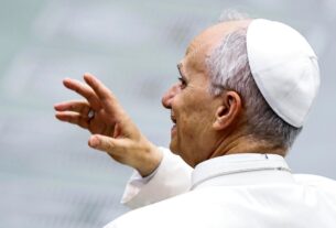 Na Audiência Geral, presentes também católicos de língua hebraica
