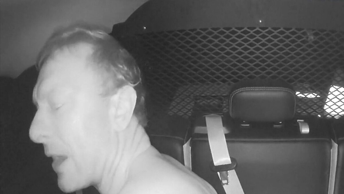 O governador do SC, esperançoso, fica furioso algemado no carro da polícia, prisões de vídeo