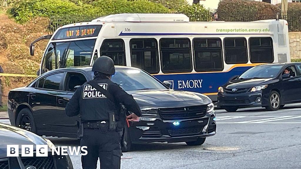 O policial morre depois de atirar perto da sede do CDC dos EUA