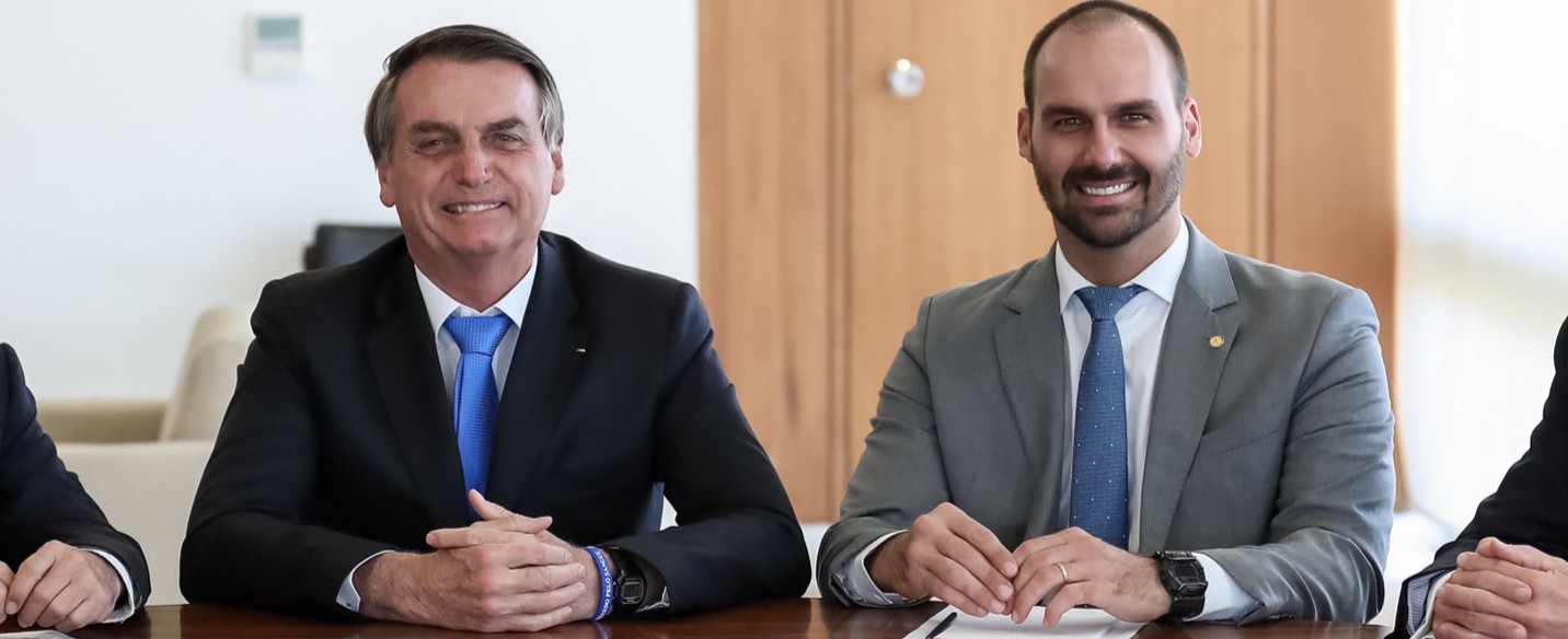 O que é indiciamento? Entenda o que pode acontecer com Bolsonaro e Eduardo após
