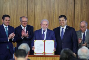 Pacote de resgate deve ajudar exportadores, mas pode pressionar câmbio e Selic, dizem analistas