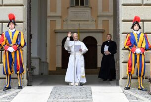 Papa: agir segundo a verdade tem um custo, mas Cristo convida-nos à fidelidade