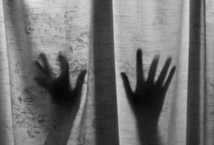 Polícia investiga tráfico humano após achar casa com 15 crianças nos EUA