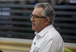 'Qual risco de uma criança de 10 anos?', diz Padilha após EUA cancelar visto