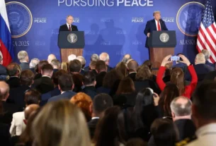 “Quando vai parar de matar civis?”, pergunta repórter a Putin no Alasca