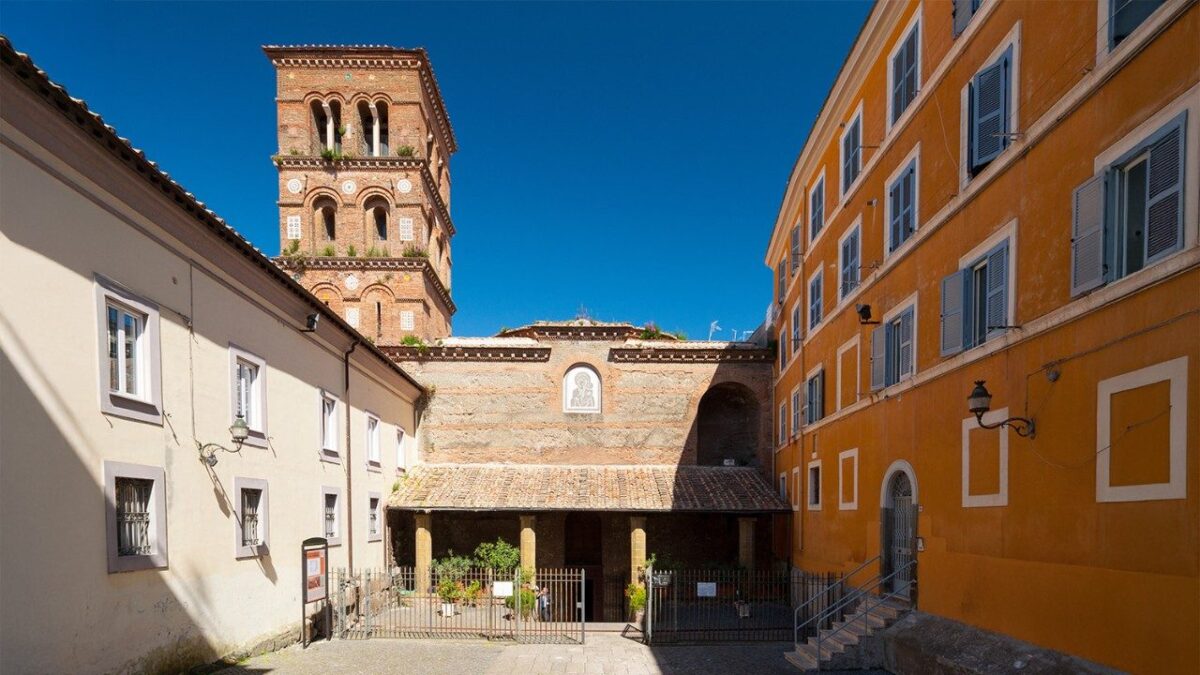 Reitor do Santuário de Albano: a Igreja, como mãe, acolhe e invoca a paz