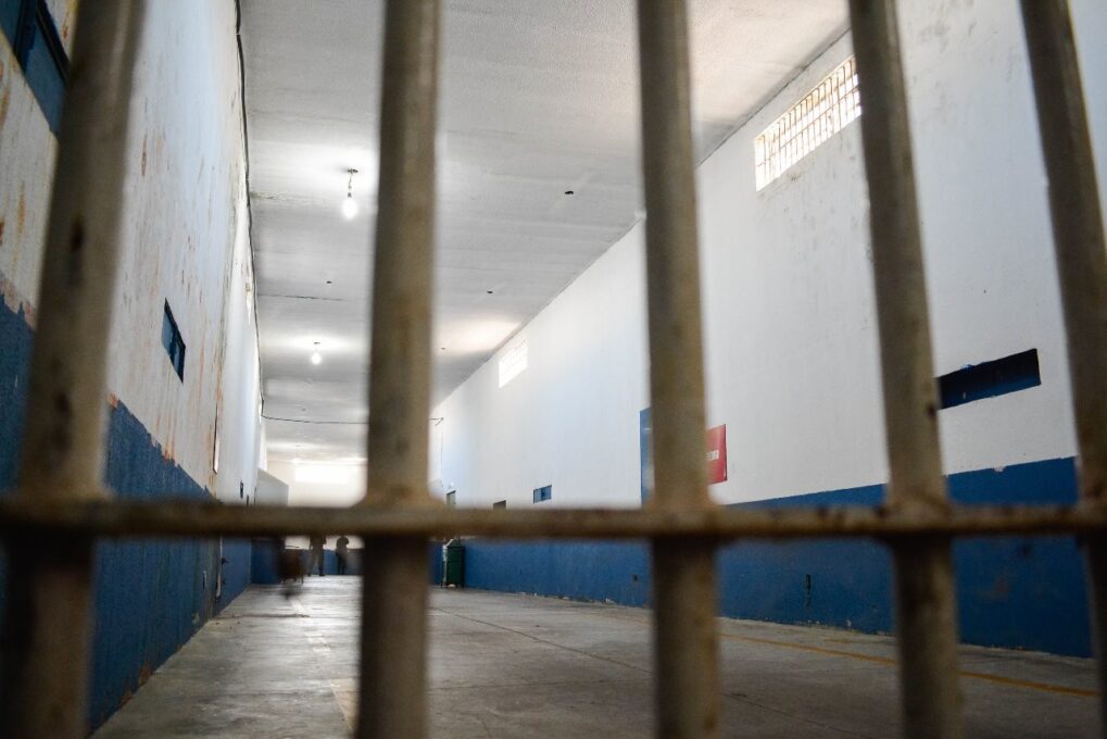 Segurança: atualizar leis e aumentar penas deve vir acompanhado de ações de cidadania, apontam especialistas