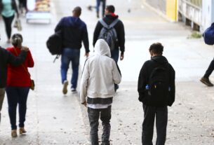 Sul e Sudeste começam semana com frio; alerta de seca no Centro-Oeste