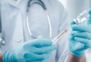 Vacina contra herpes-zóster pode reduzir risco de infarto e AVC, diz estudo