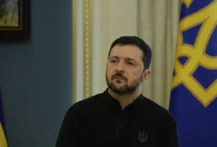 Zelensky pede a Trump para não ceder a exigências de Putin
