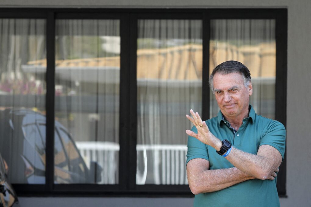 'Anistia light' enfurece bolsonaristas, que veem voto de Fux como oportunidade para pressionar Alcolumbre e Motta a livrar réus do golpe