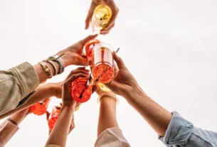 Alerta: Bebida adulterada por metanol pode cegar